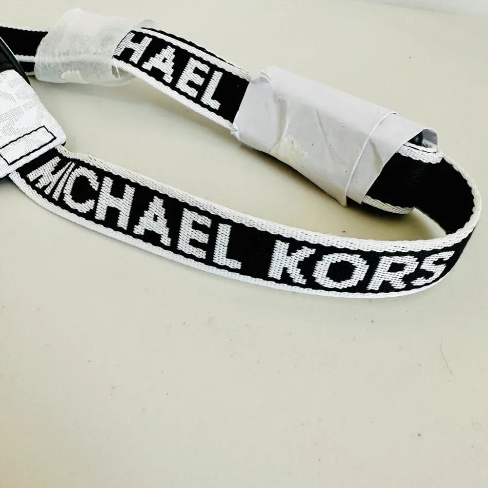 MICHAEL KORS MK SIGNATURE LOGO COOPER BELT BAG BRIGHT WHITE UNISEX